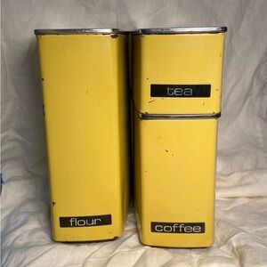 Vintage Lincoln Beautyware 3 Piece Canister Set